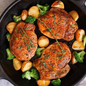 These pan-fried Boneless Pork Chops are a juicy and flavorful meal that’ll be on your table in just 15 minutes, with no marinating or breading required. Perfect for a quick weeknight dinner!
