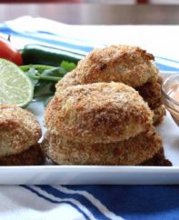 This Guacamole Stuffed Onion Rings recipe is easy to make and so tasty!