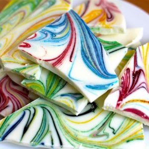 Marbled white chooclate on a serving plate