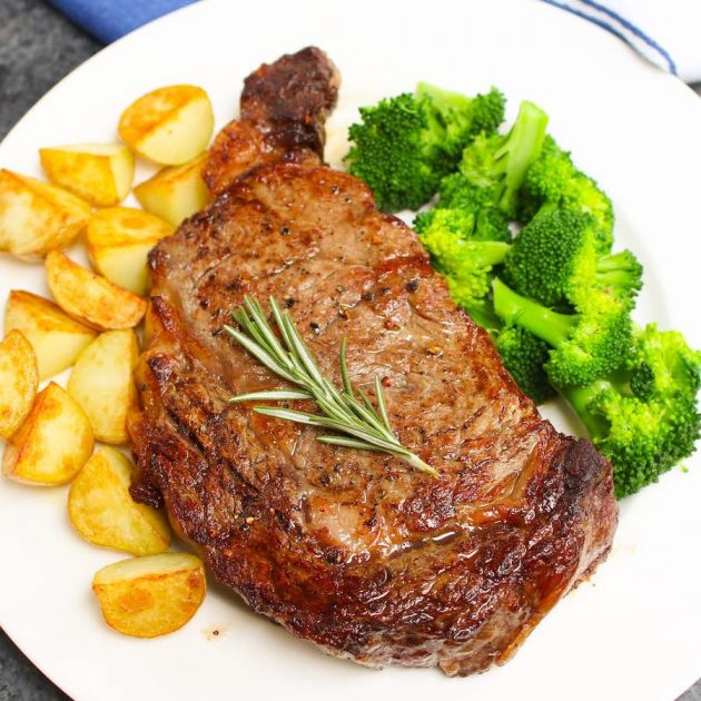 Cooked Rib Eye Steak